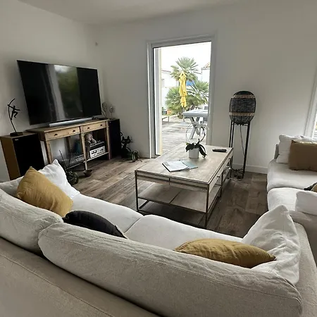 Maison A L'oree Du Bois Des Eloux Et 150 M De La *