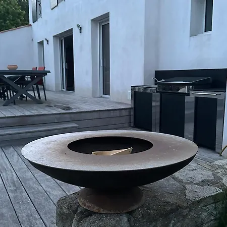 Maison A L'oree Du Bois Des Eloux Et 150 M De La * La Guérinière